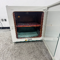 Thermo HERAcell 150 CO2 Incubator image 3